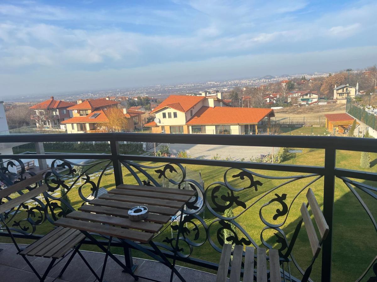 Alchemist Residence Von Goldenburg Belashtitsa المظهر الخارجي الصورة