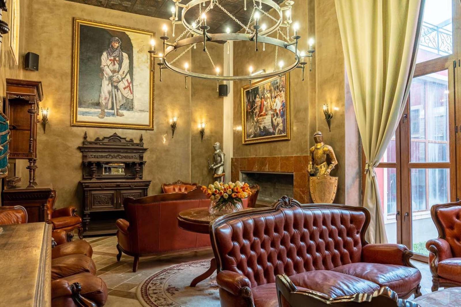 Alchemist Residence Von Goldenburg Belashtitsa المظهر الخارجي الصورة