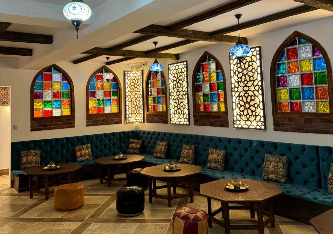 Alchemist Residence Von Goldenburg Belashtitsa المظهر الخارجي الصورة